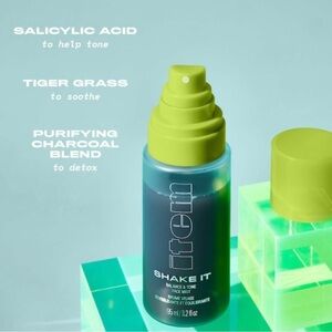 Item Shake It Face Mist Salicylic acid NEW IN BOX